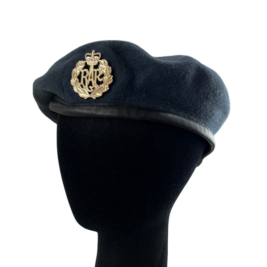 British RAF Beret w/ Badge - Medium 57cm