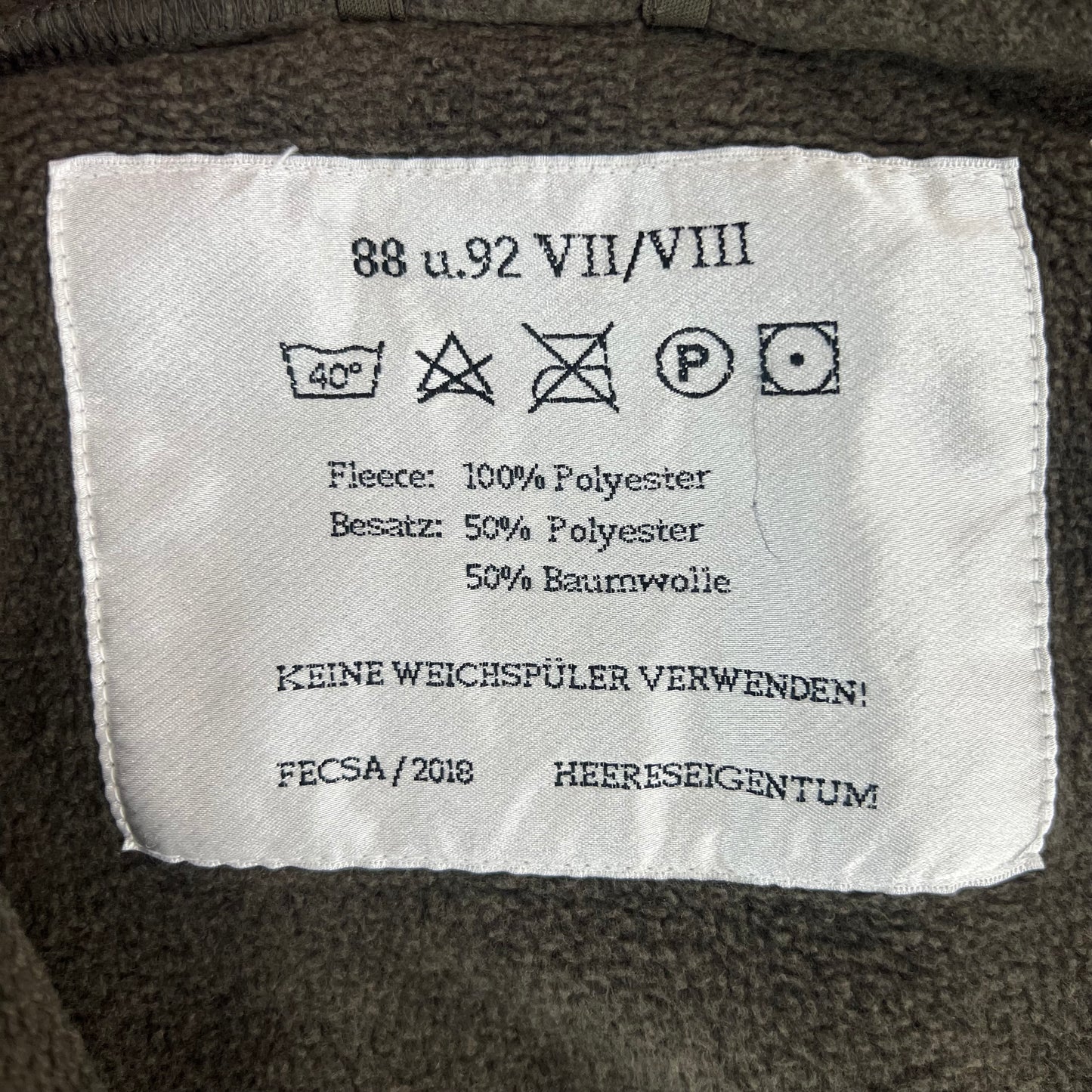 Austrian Army Olive Fleece Cardigan - Small 88-92 V/VI