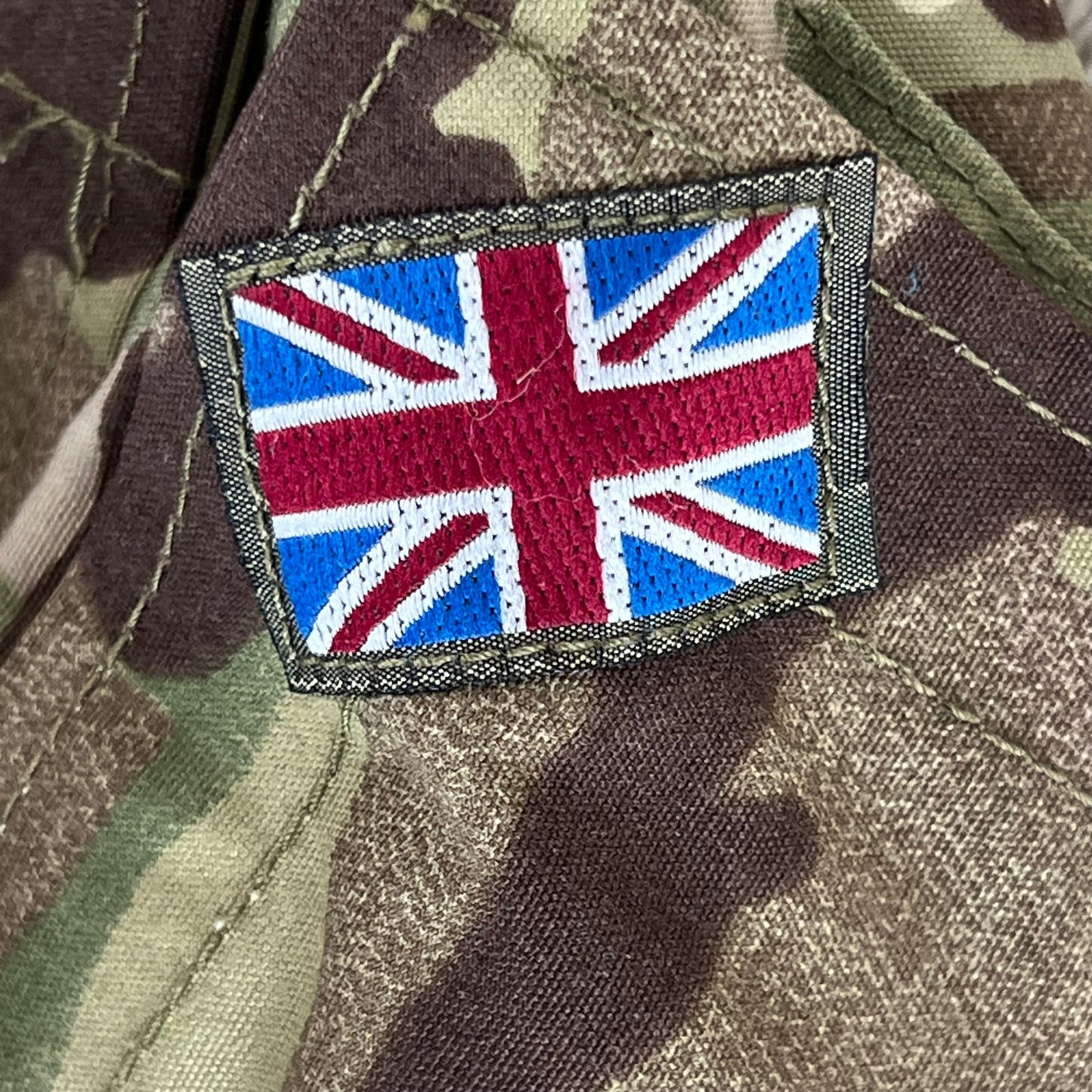 British Army MTP Camouflage Windproof Smock - Large 180/104