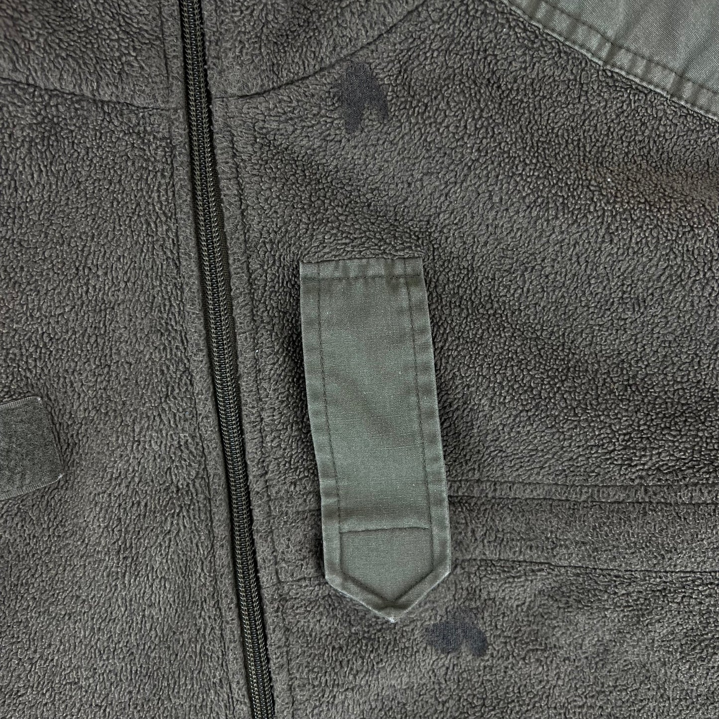 Austrian Army Olive Fleece Cardigan - Small 88-92 III/IV