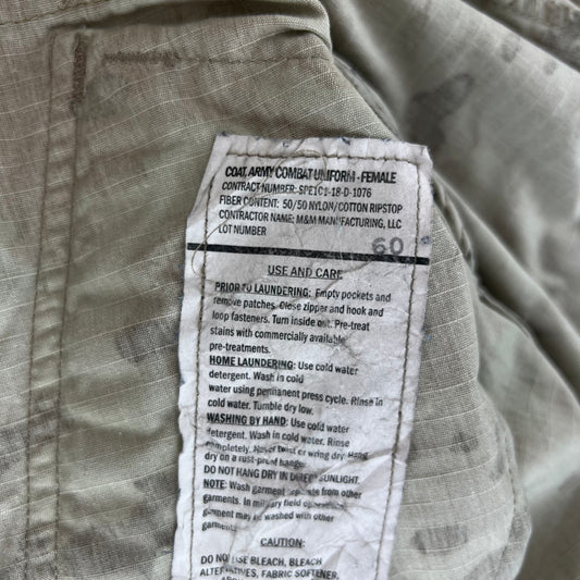 US Air Force Womens Multicam Camouflage Combat Jacket w/ Patches - Medium