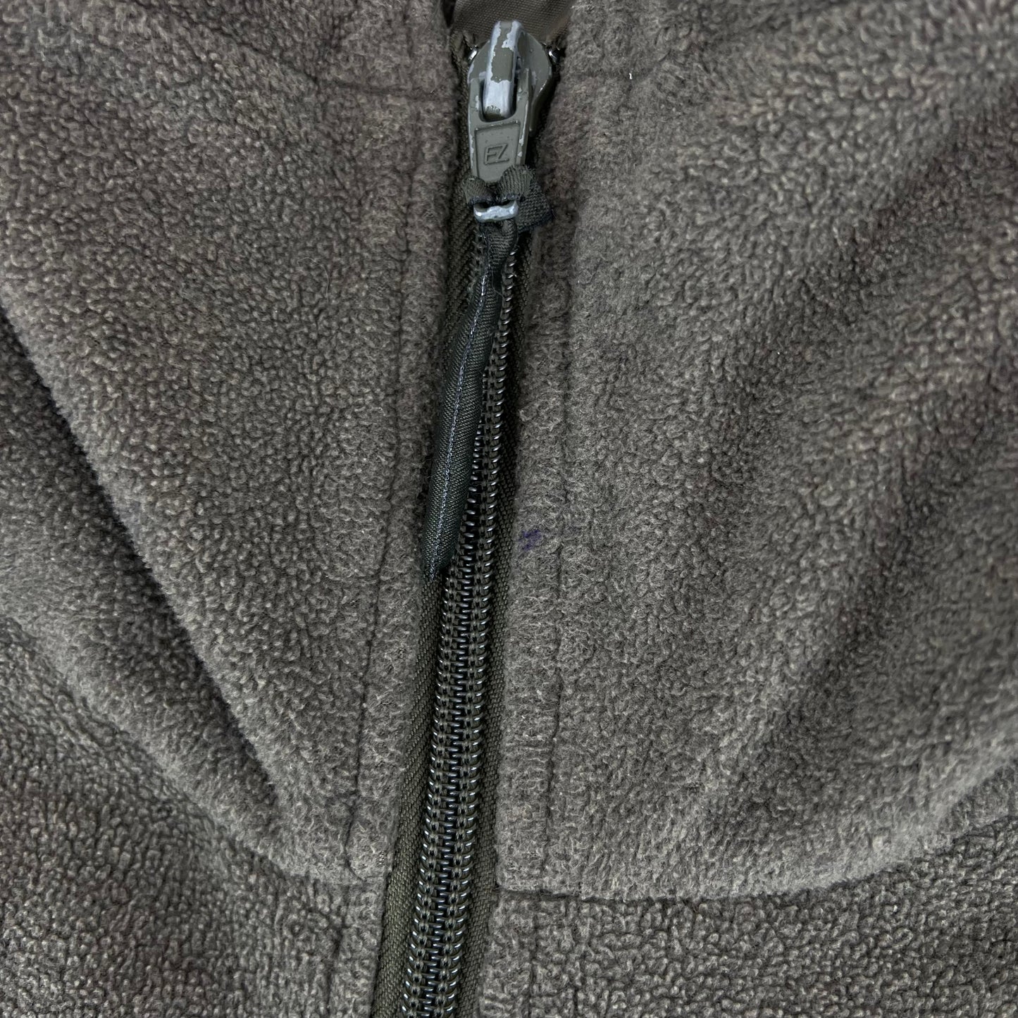 Austrian Army Olive Fleece Cardigan - Small 88-92 III/IV