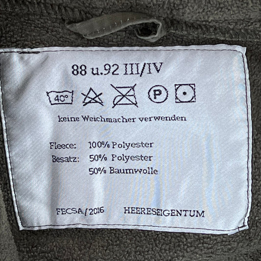 Austrian Army Olive Fleece Cardigan - Small 88-92 III/IV