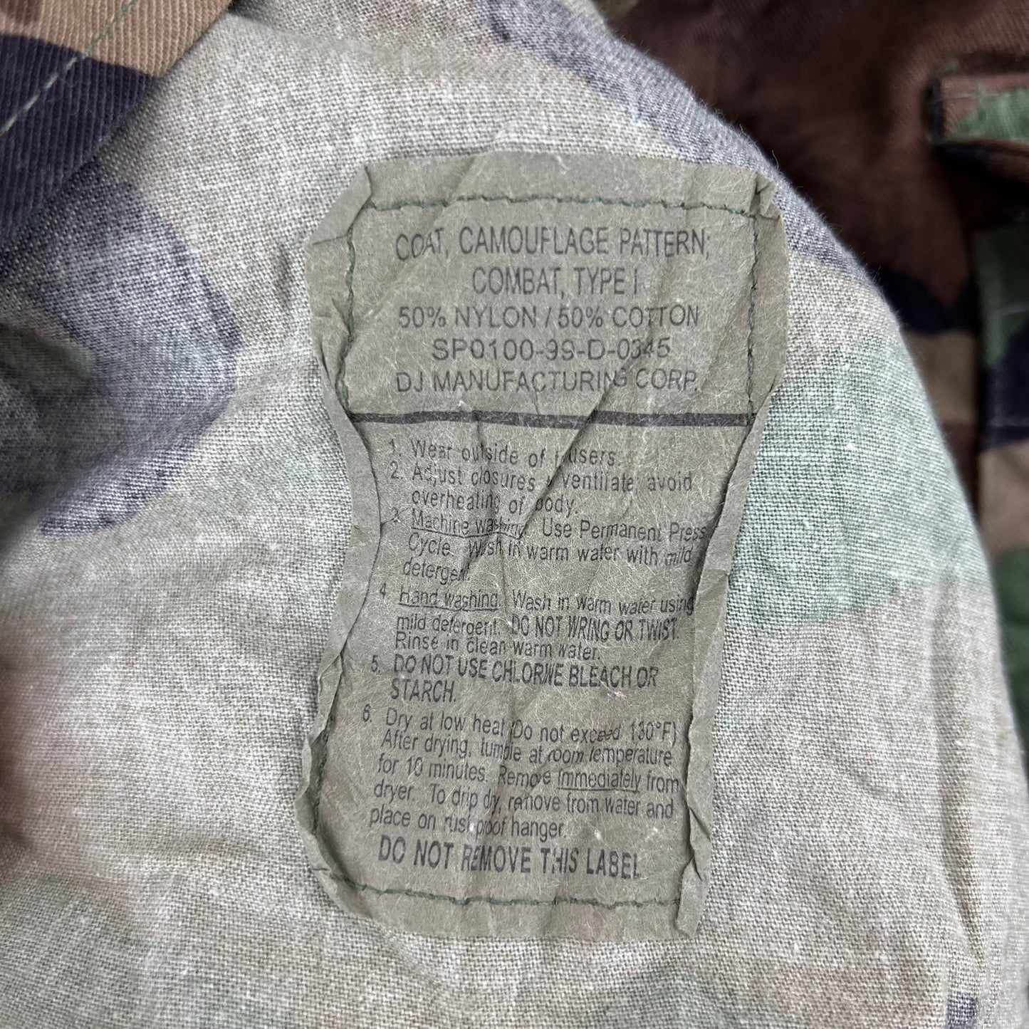 US Army M81 Woodland Camouflage BDU Combat Jacket Vest - Large