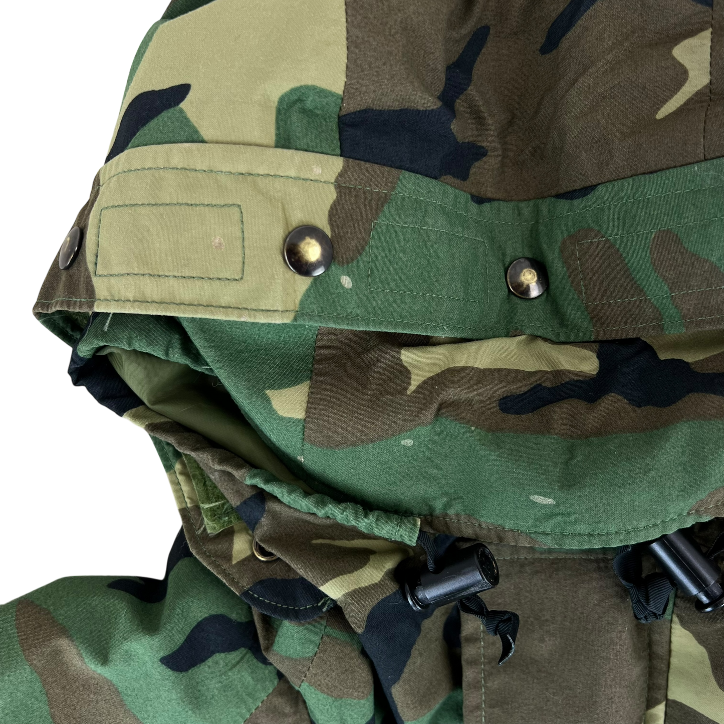 US Army M81 Woodland Camouflage MVP Parka - Medium
