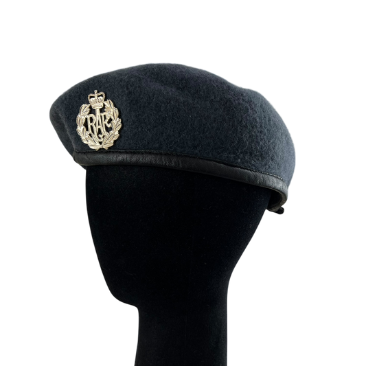 British RAF Beret w/ Badge - Medium 57cm