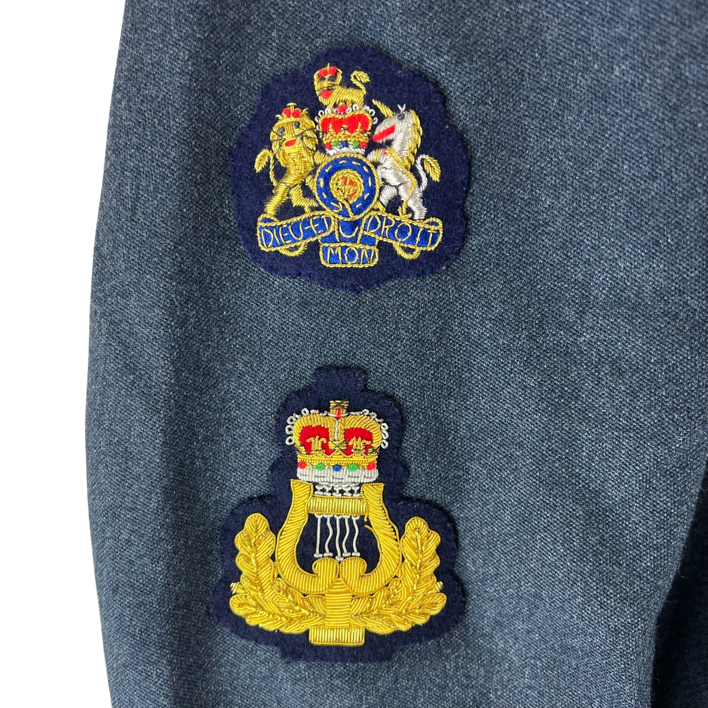 British Royal Air Force No 9 College Musician's Dress Jacket - Large