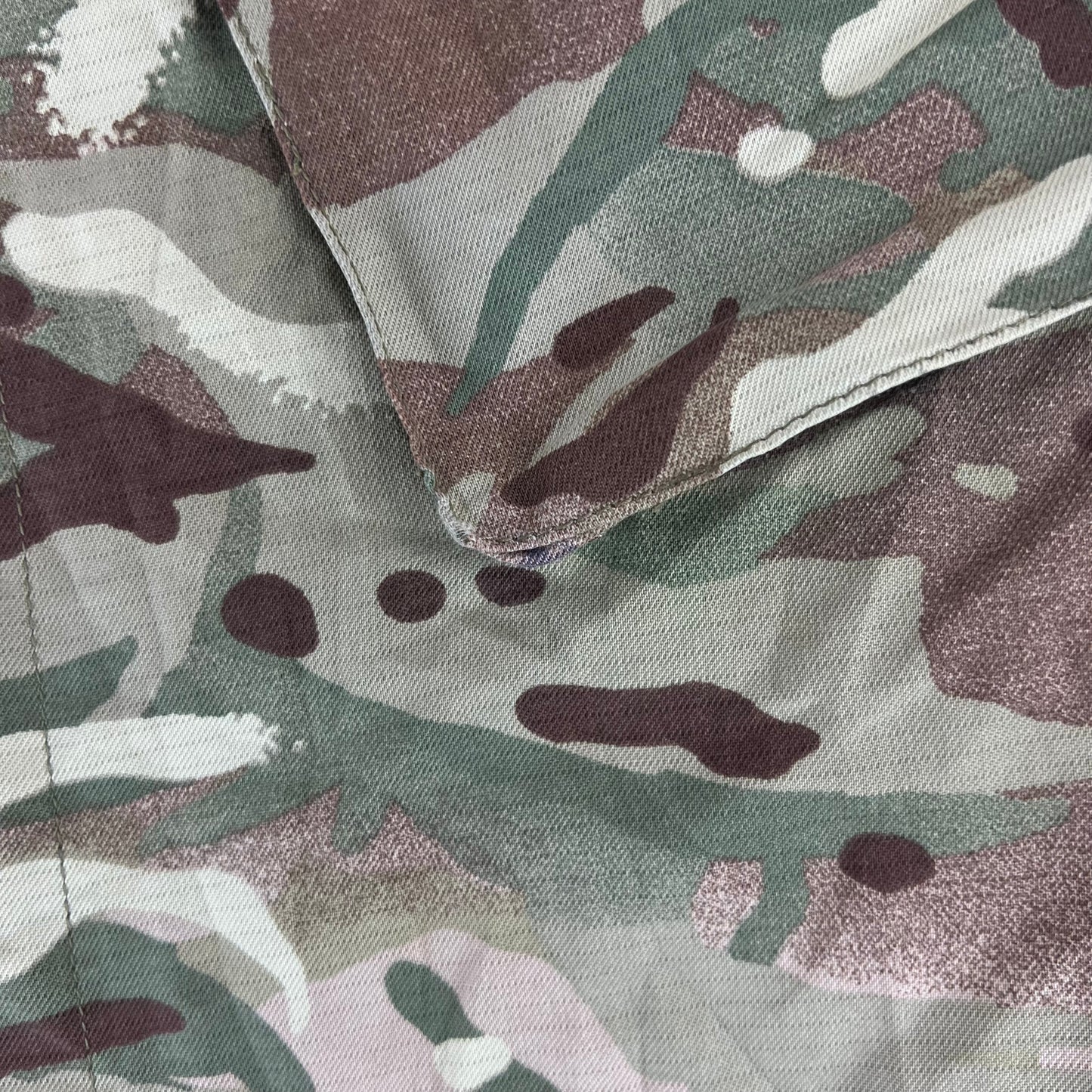 British Army MTP Camouflage Field Tailored Barracks Shirt / Vest - Small 160/88
