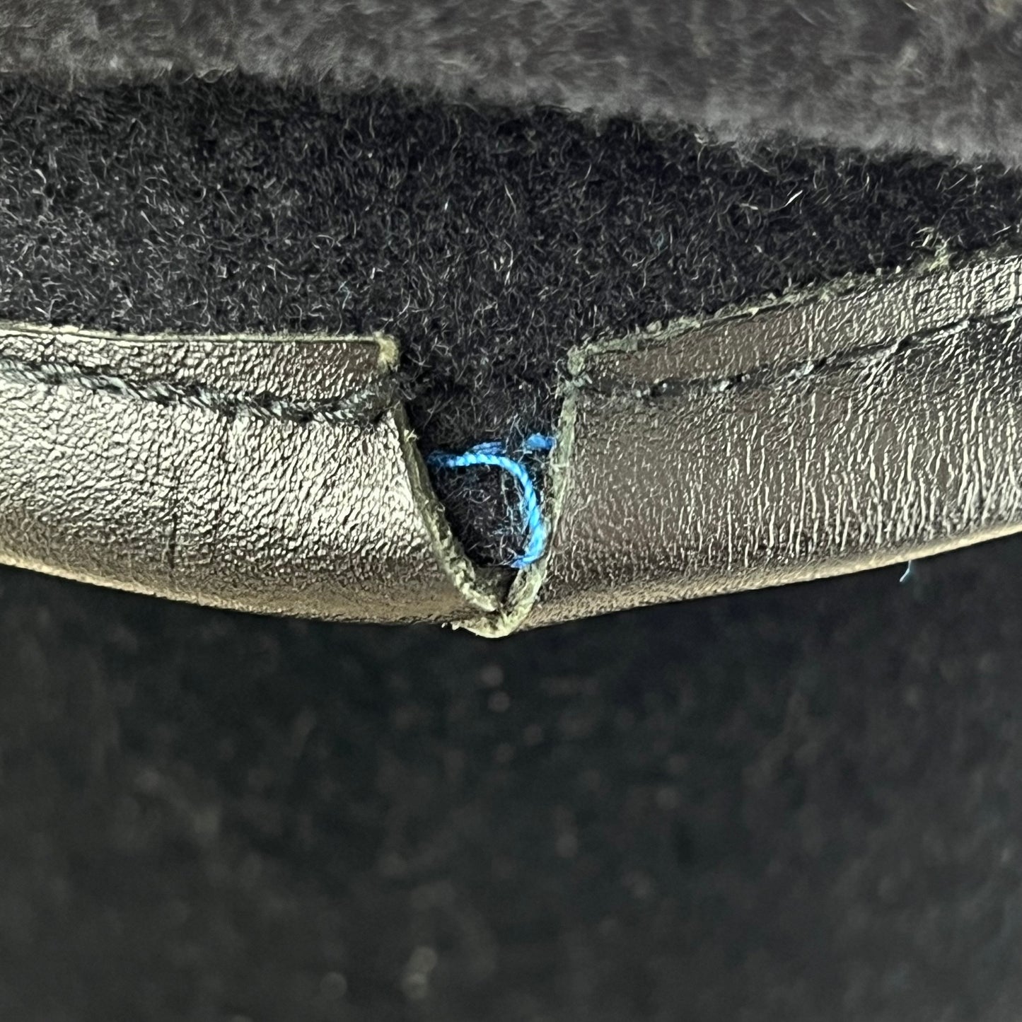 British Army Royal Logistics Corps Beret w/ Badge - Small 55cm