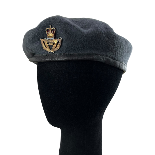 British RAF Beret w/ Officer's Badge - Medium 57cm