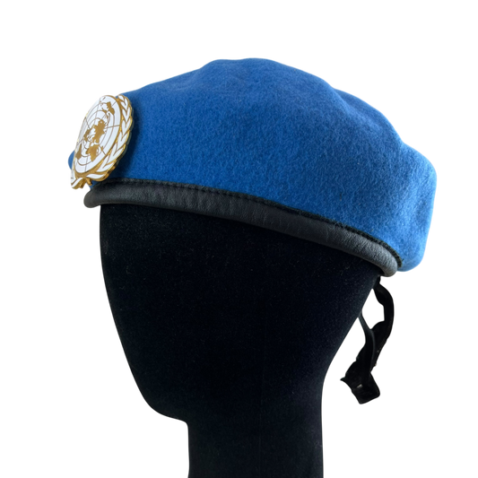 British Army UN Peacekeeper's Blue Beret w/ Badge - Small 56cm