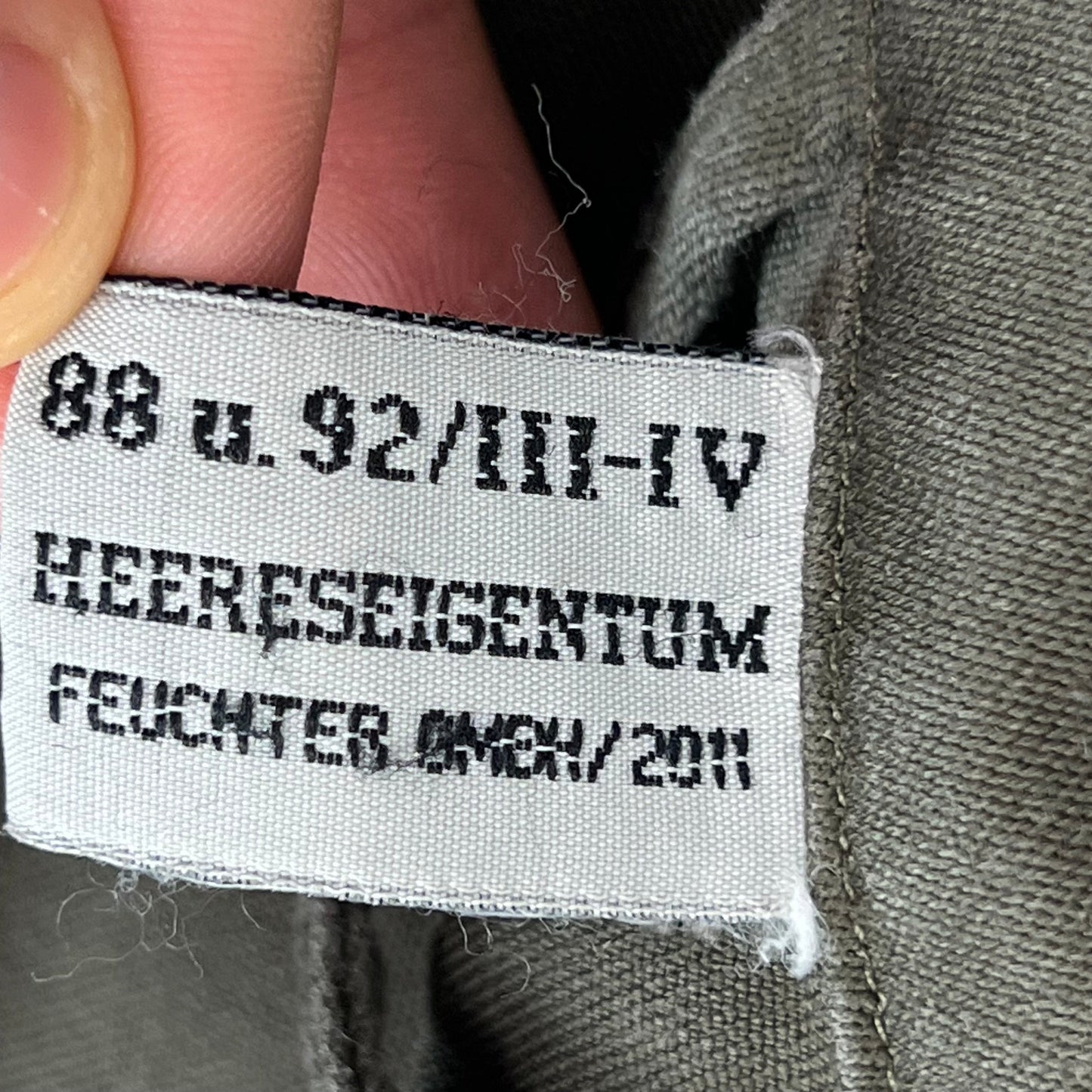 Austrian Army Olive Drab Anzug 03 Alpine Jacket - Medium 88-92 III/IV