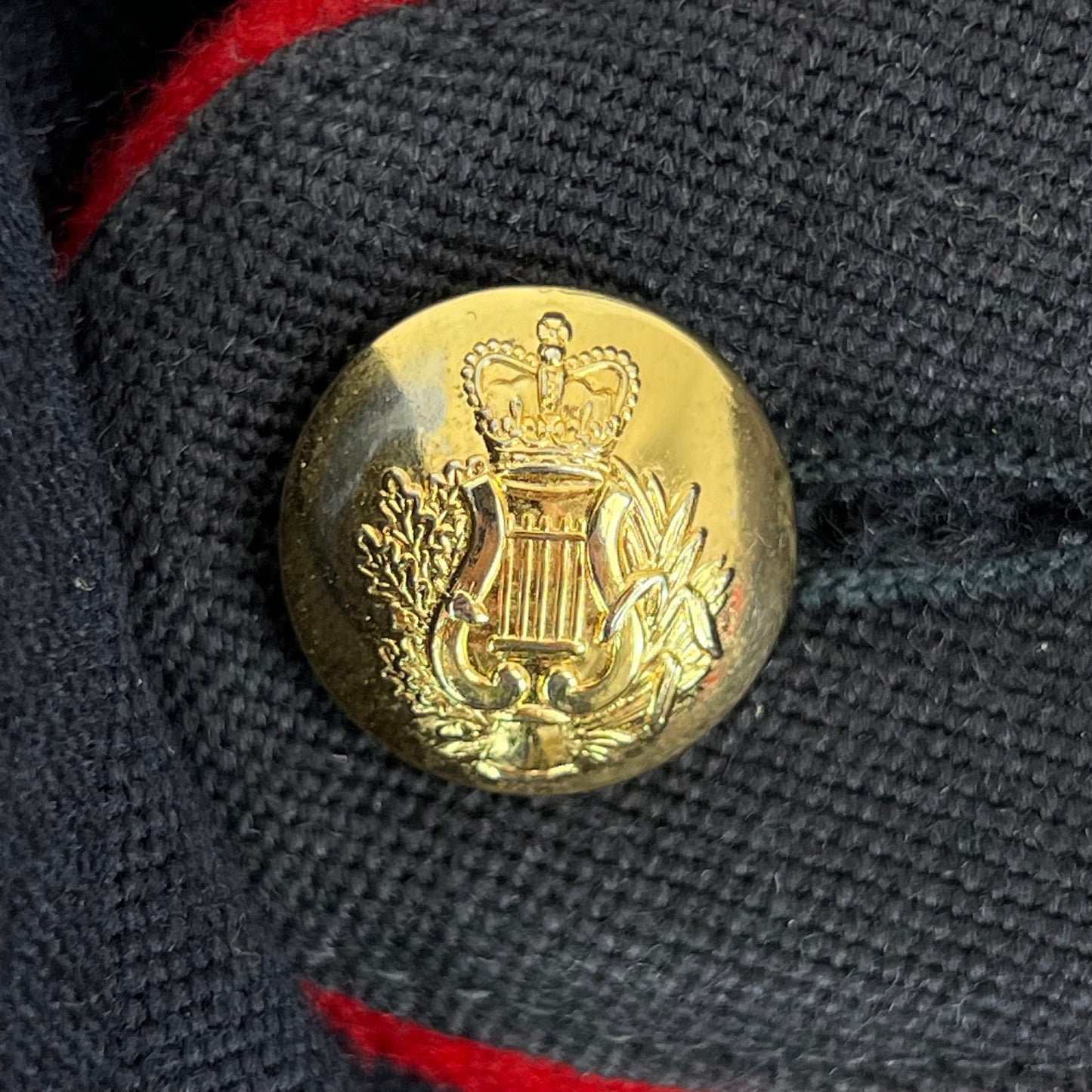 British Army No. 1 Dress Jacket - Corps of Army Music - Medium 170/108