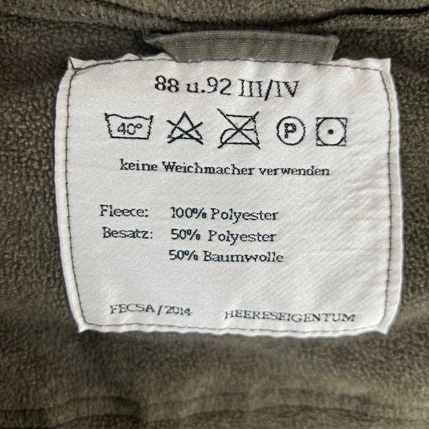 Austrian Army Olive Fleece Cardigan - Small 88-92 III/IV