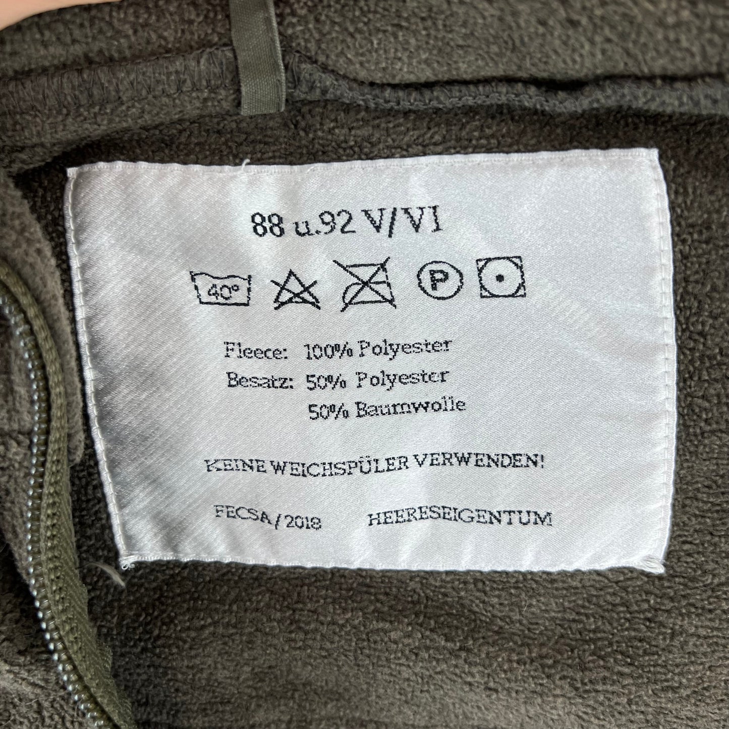 Austrian Army Olive Fleece Cardigan - Small 88-92 V/VI