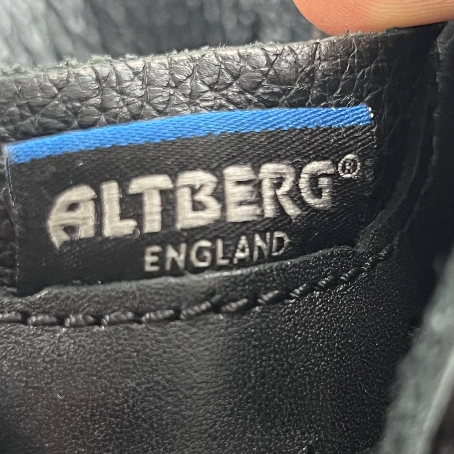 British Army Altberg Defender Black Combat Boots - Size 10M