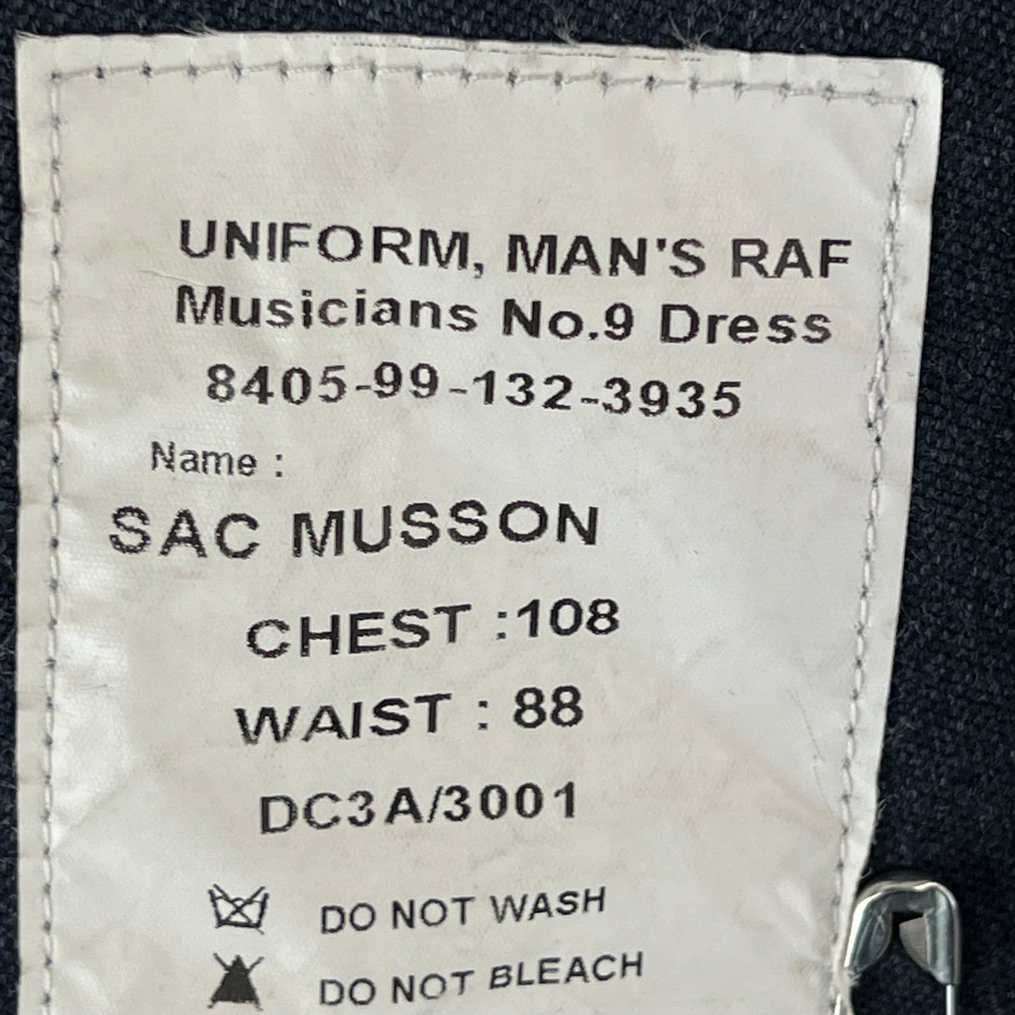 British Royal Air Force No 9 Musician's Dress Jacket - Medium