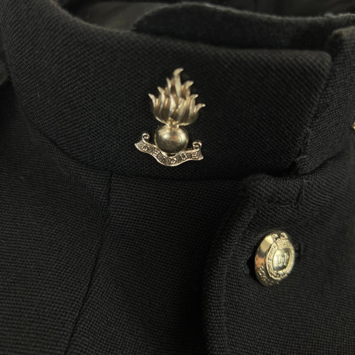 British Army No. 1 Dress Jacket w/ Belt - Royal Engineers - Medium 176/104