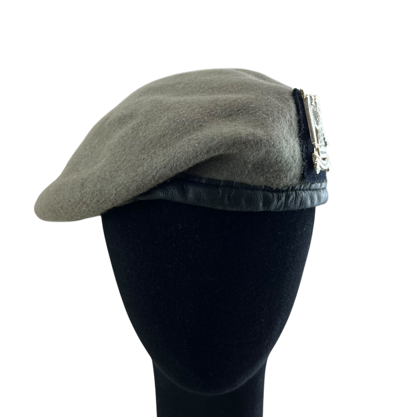 British Army Beret w/ Badge - Royal Scot's Dragoon Guard - Small 56cm