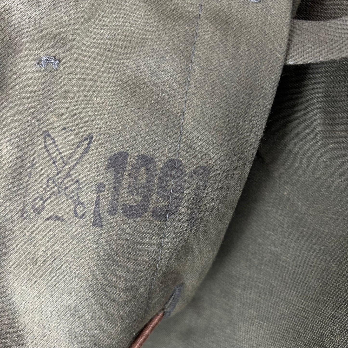 Czechoslovak Army M85 Field Parka Olive Green w/ Belt - Large 172/106