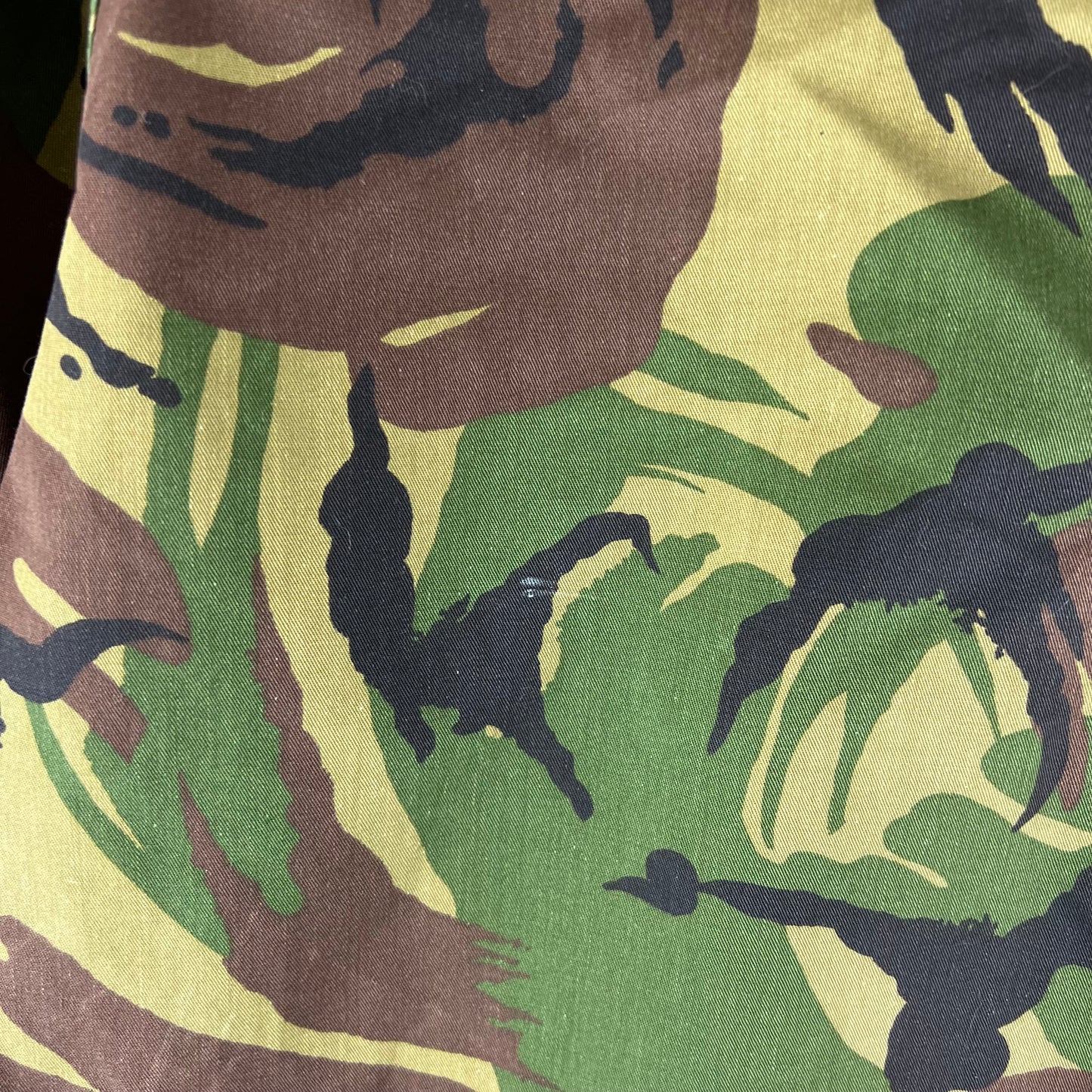 Dutch Army M93 DPM Woodland Camouflage MVP Parka - Large