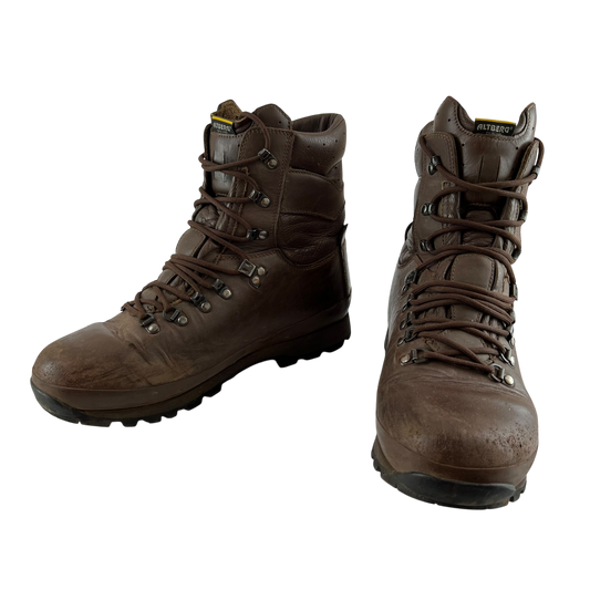 British Army Altberg Defender Brown Combat Boots - Size 10 L