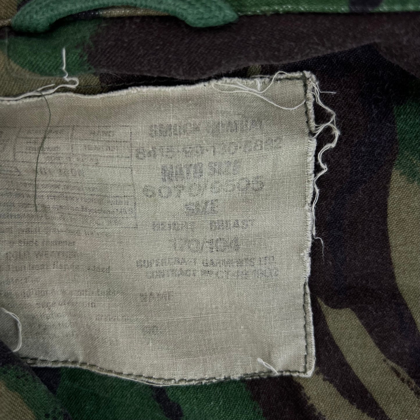 British Army 85 Pattern Woodland DPM Camo Combat Smock - Large 170/104