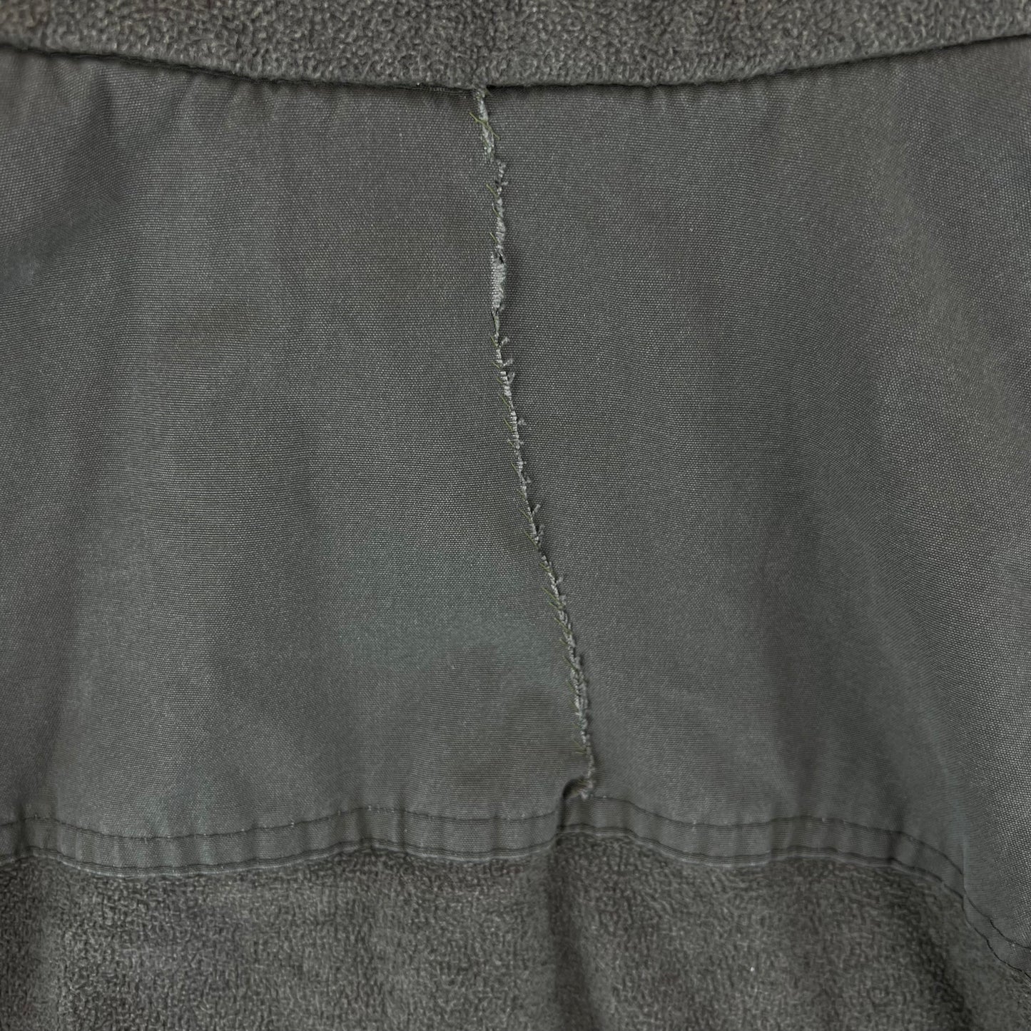 Austrian Army Olive Fleece Cardigan - 104-108 III/IV