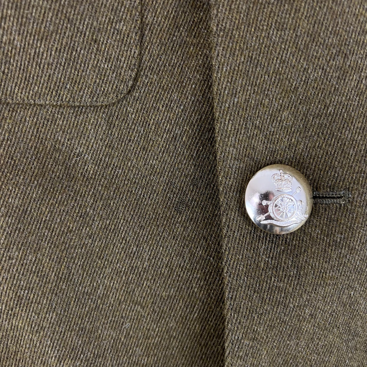British Army No.2 Dress Jacket - Royal Artillery Regiment - Large