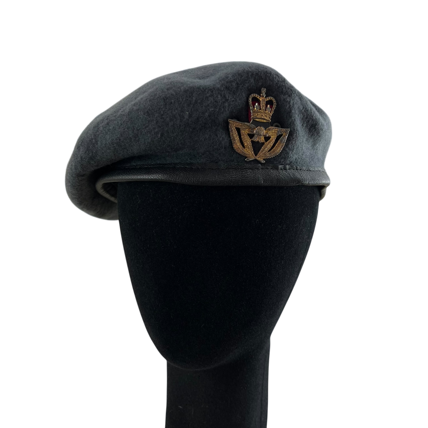 British RAF Beret w/ Officer's Badge - Medium 57cm