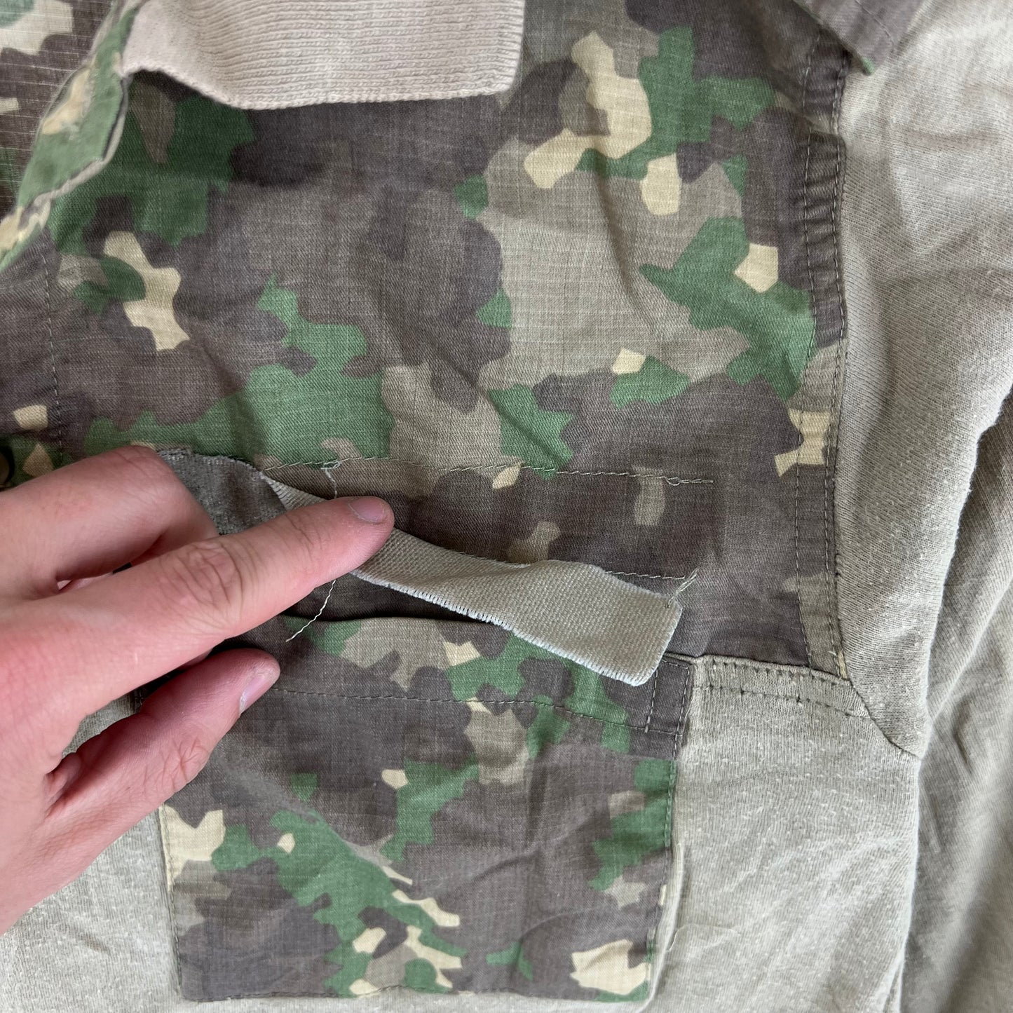 Romanian Army M2017 Woodland Camouflage Polo Top - Medium