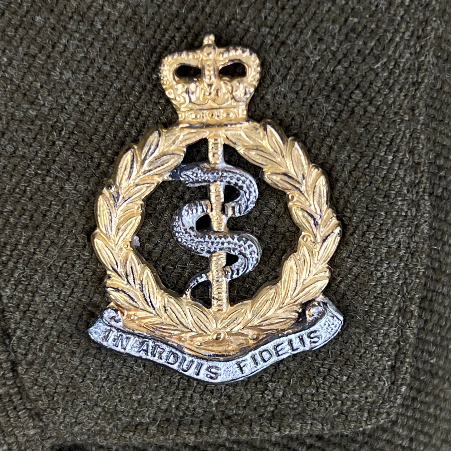 British Army 70s No. 2 Khaki Green Dress Jacket - Medical Corps - Small
