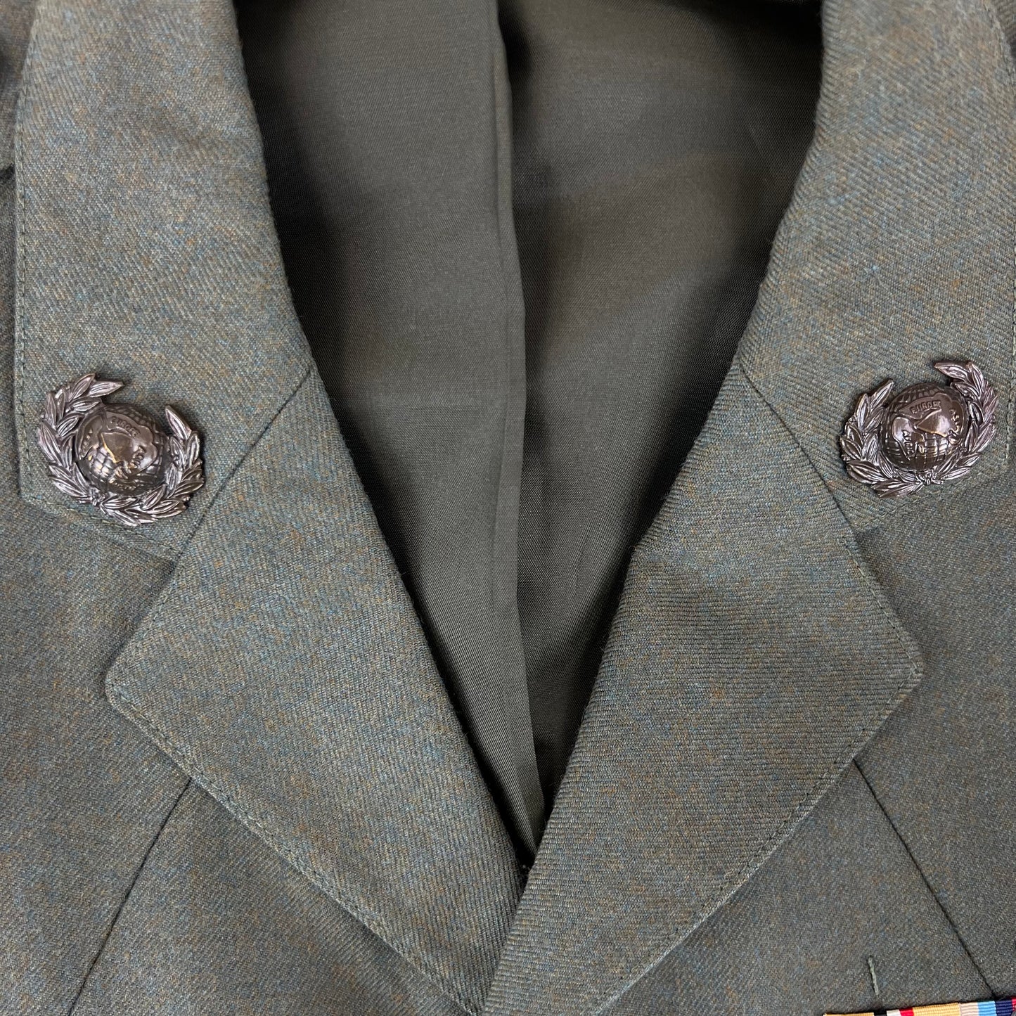 British Royal Navy Royal Marines Lovat No. 5 Dress Jacket - Large 176/112