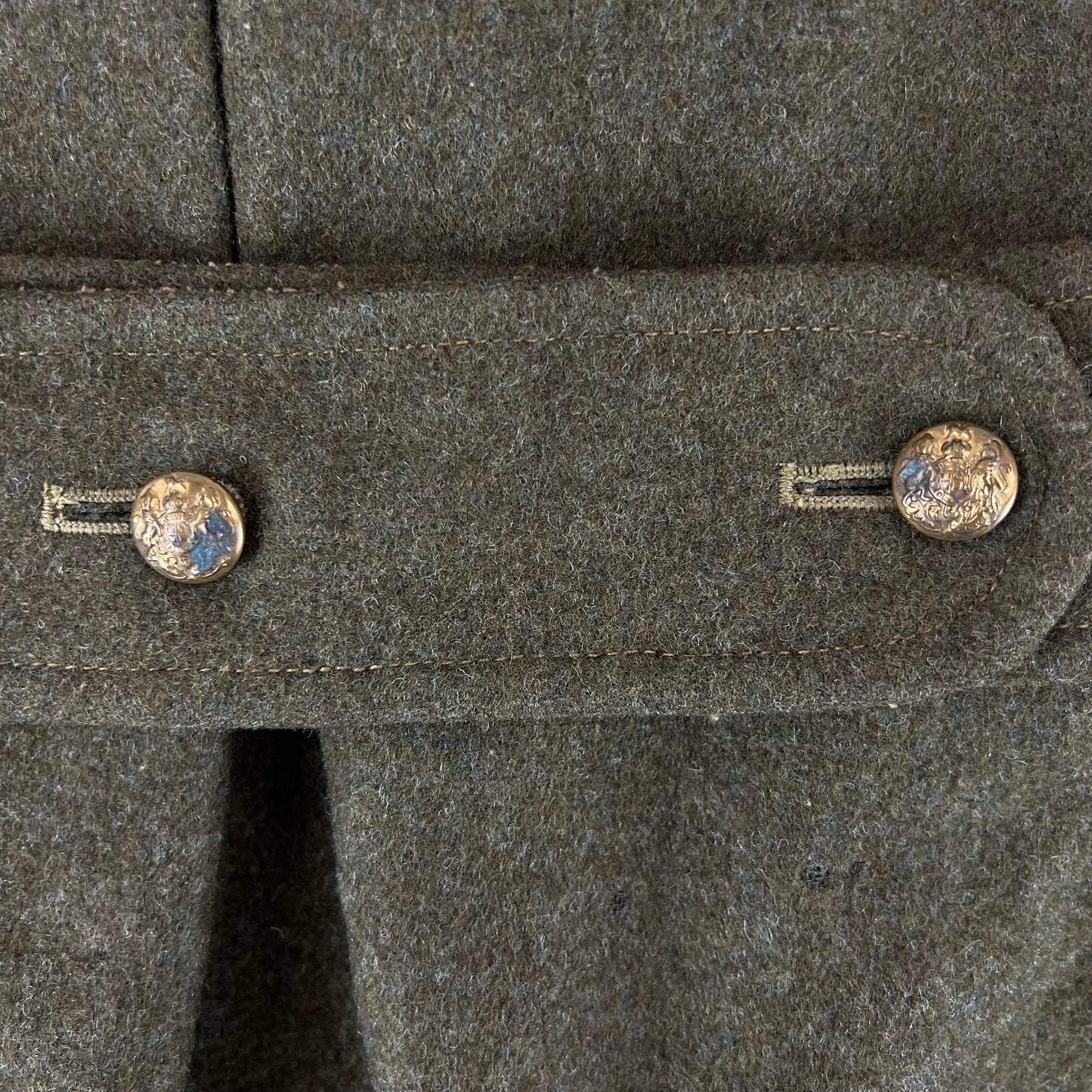 British Army 50s Dismounted 1940 Pattern Greatcoat - Large SIZE 8