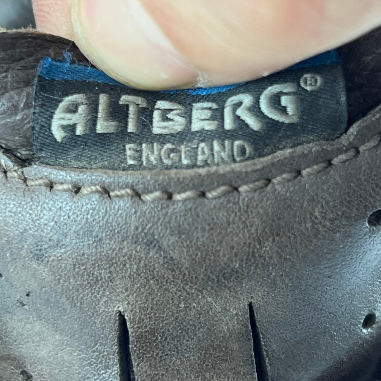 British Army Altberg Defender Brown Combat Boots - Size 9M