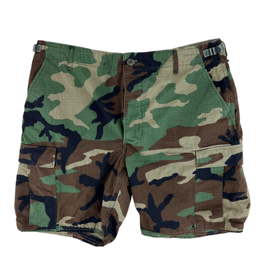 US Army M81 Woodland Camouflage Shorts - W38