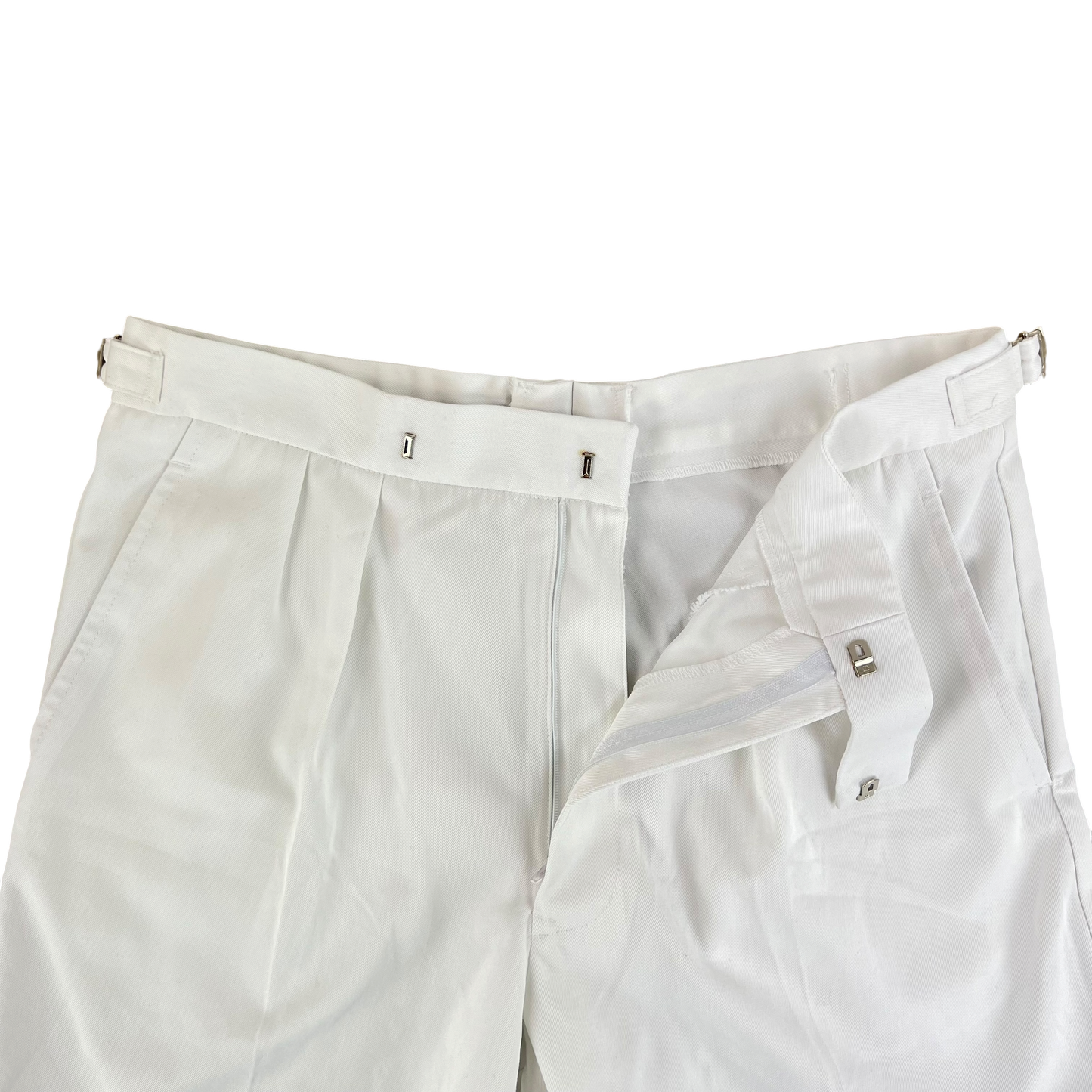 British Royal Navy White Dress Shorts - W33 190/88