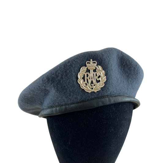 British Royal Air Force RAF Beret w/ Badge - Medium