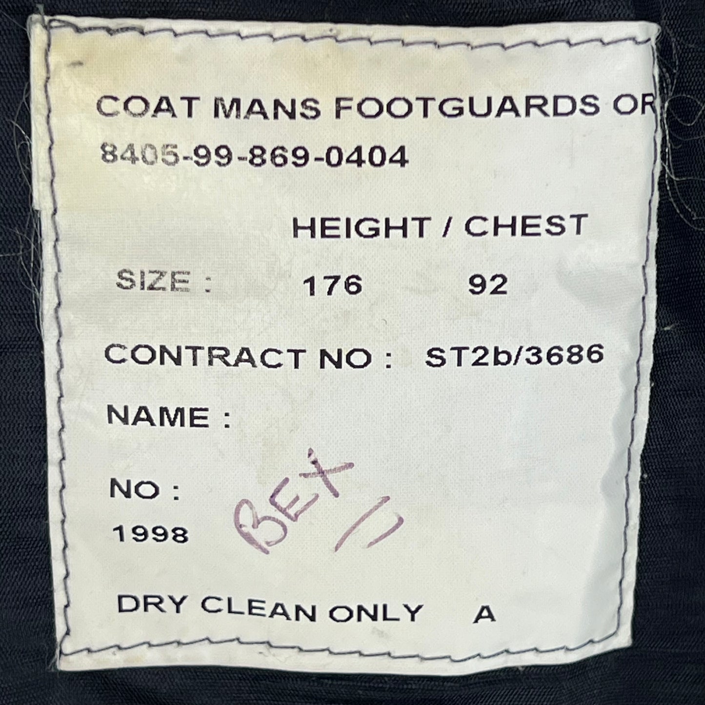 British Army Footguards Wool Greatcoat - Royal Regiment of Wales - Medium 176/92