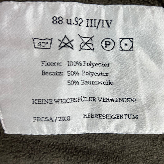 Austrian Army Olive Fleece Cardigan - Small 88-92 III/IV