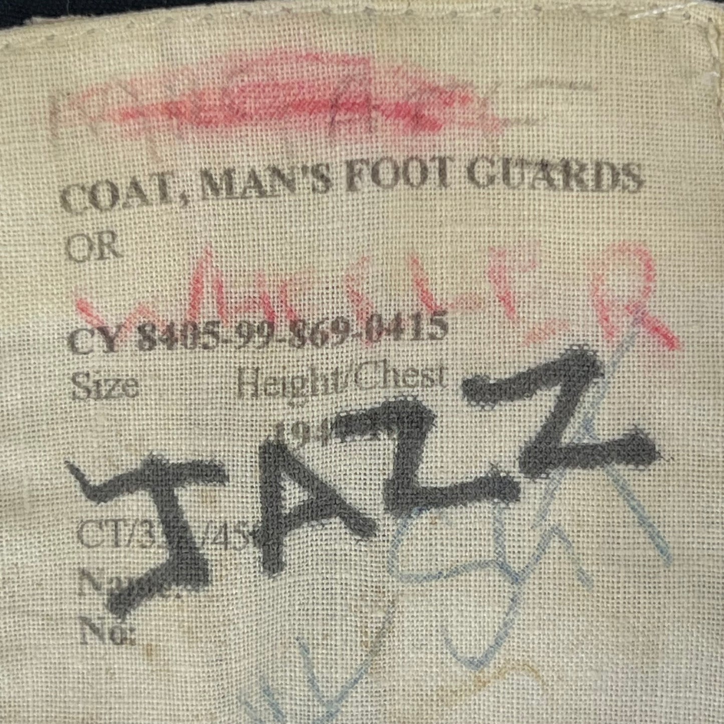 British Army Footguards Wool Greatcoat - Royal Regiment of Wales - Large 194/108