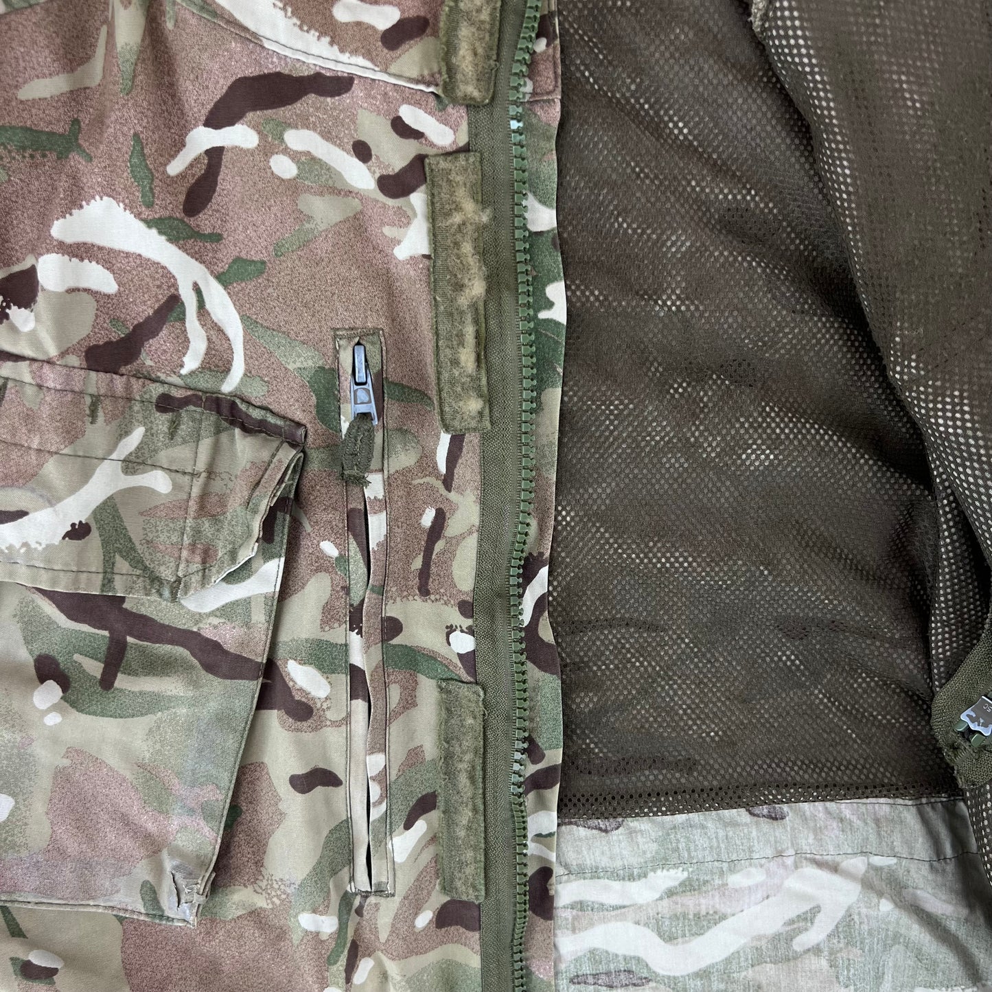 British Army MTP Camouflage Windproof Smock - Large