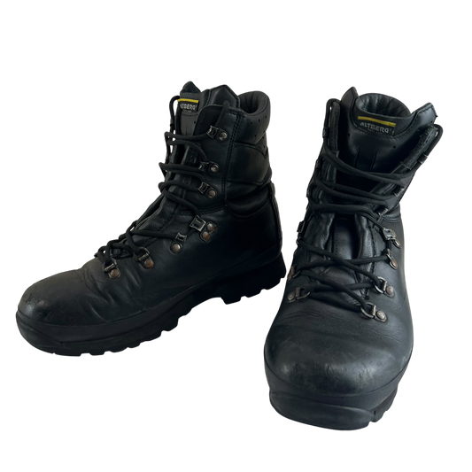 British Army Altberg Defender Black Combat Boots - Size 7L