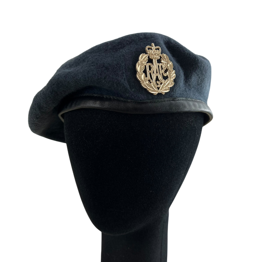 British RAF Beret w/ Badge - Medium 57cm