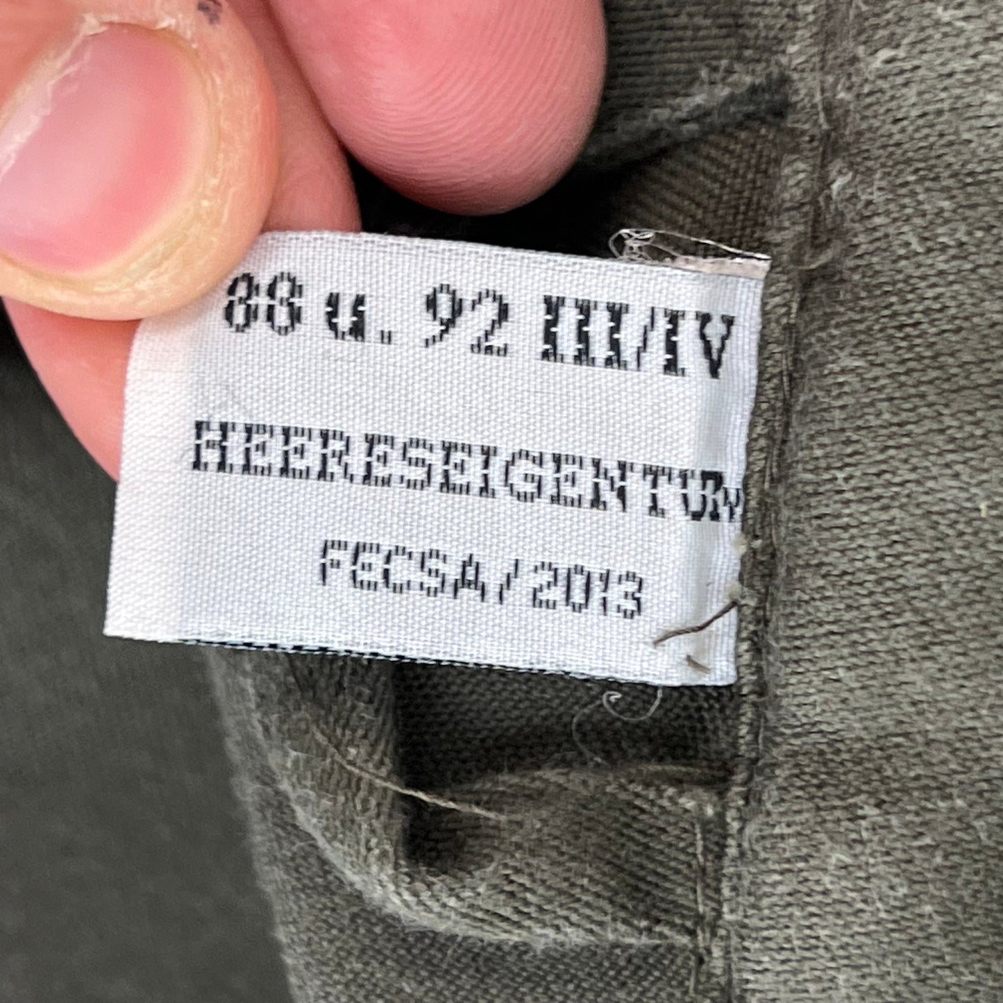 Austrian Army Olive Drab Anzug 03 Alpine Jacket - Medium 88-92 III/IV