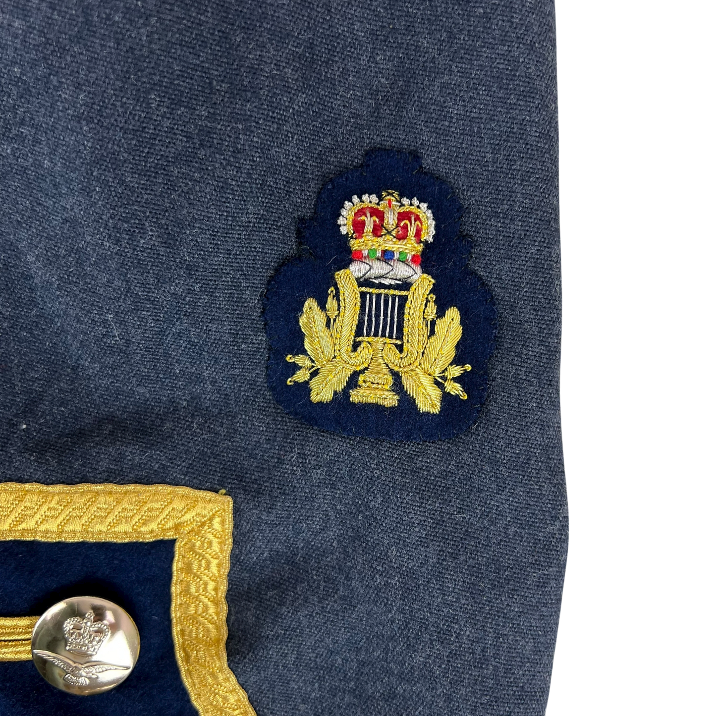 British Royal Air Force No 9 Musician's Dress Jacket - Large