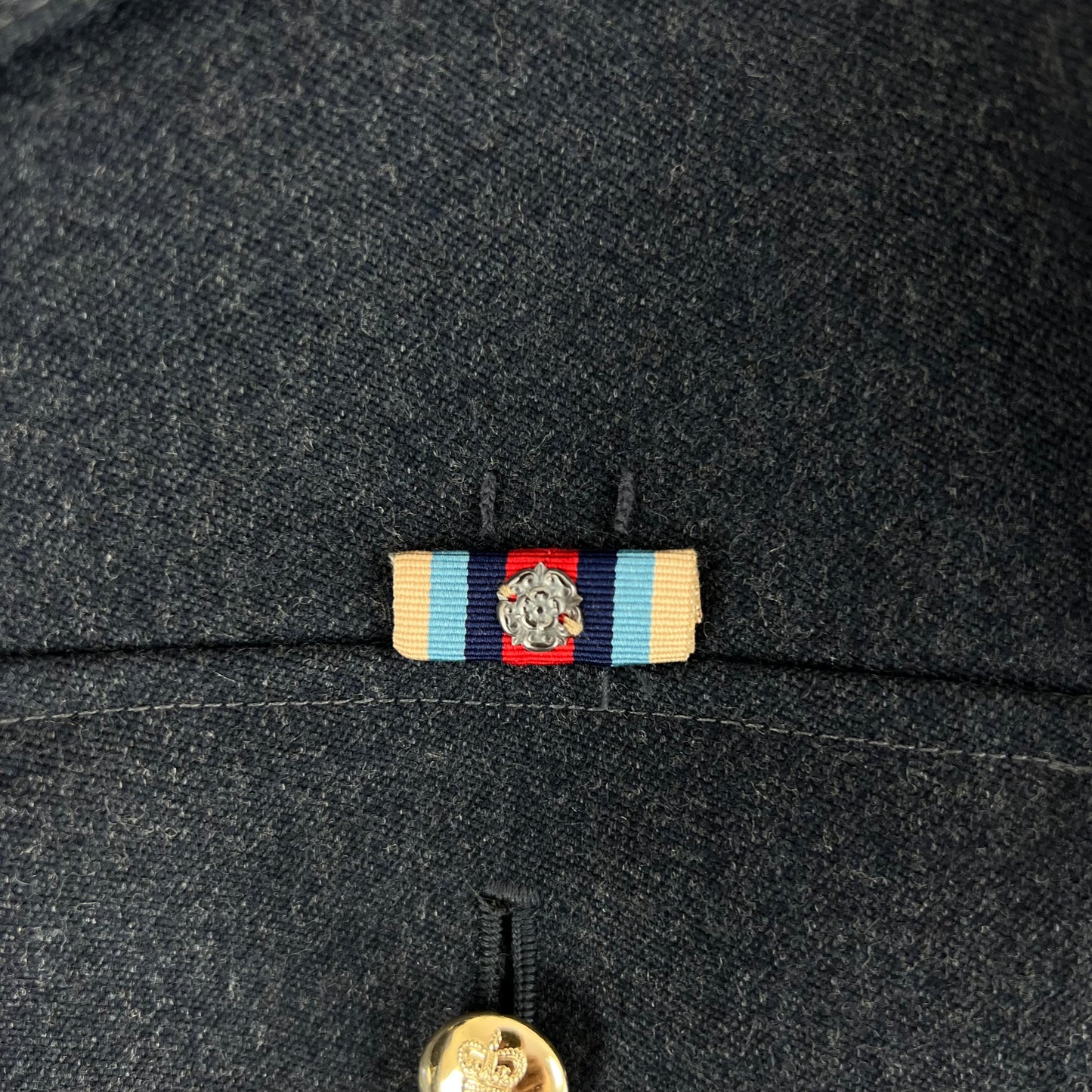 British Royal Air Force No. 1 Dress Jacket w/ Belt - Medium 92R