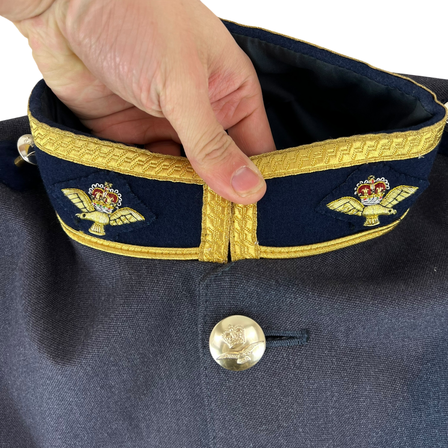 British Royal Air Force No 9 Musician's Dress Jacket - Large