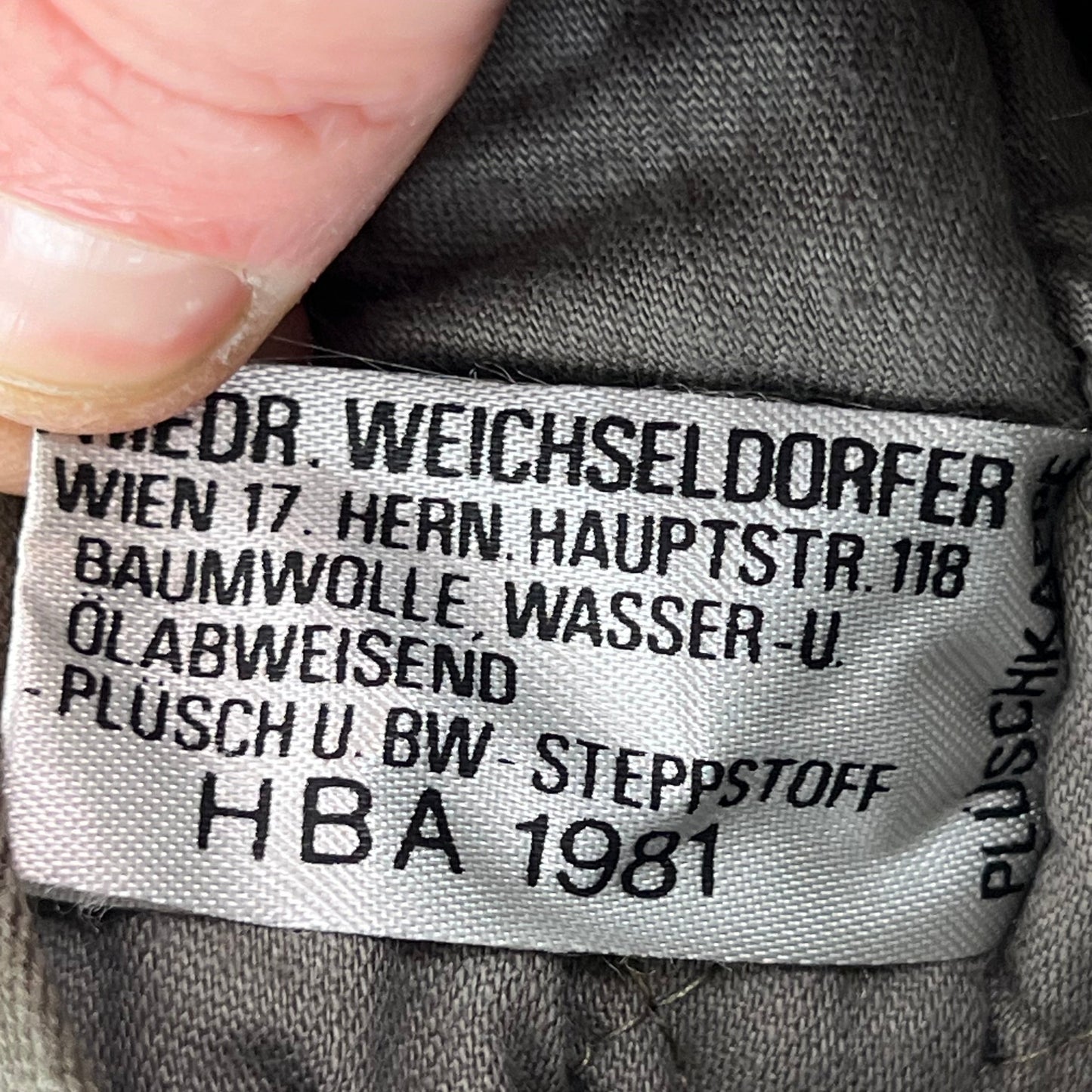 Austrian Army Olive Drab Cold Weather Trapper Cap - Medium 57cm