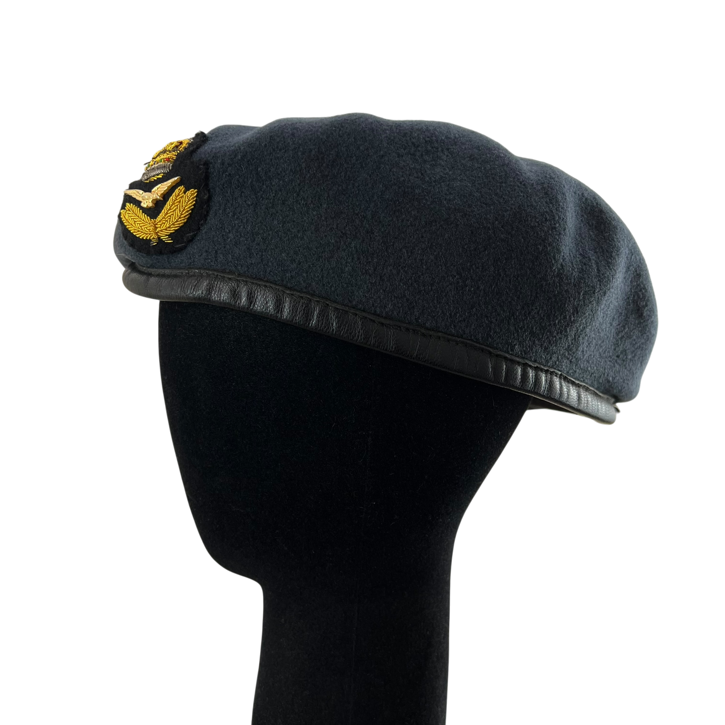 British RAF Beret w/ Officer's Badge - Large